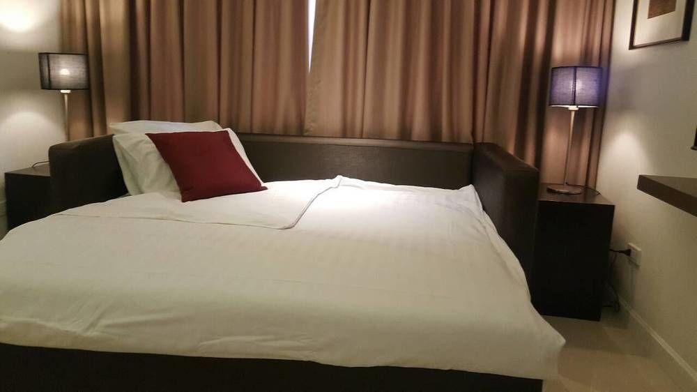 Hotel Check In Saladaeng (Adults Only) à Bangkok Extérieur photo