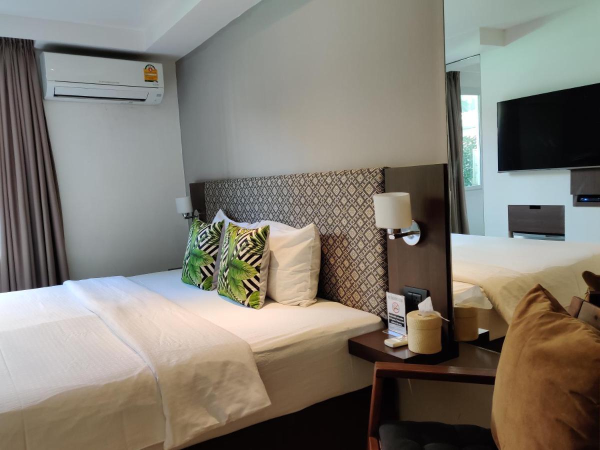 Hotel Check In Saladaeng (Adults Only) à Bangkok Extérieur photo