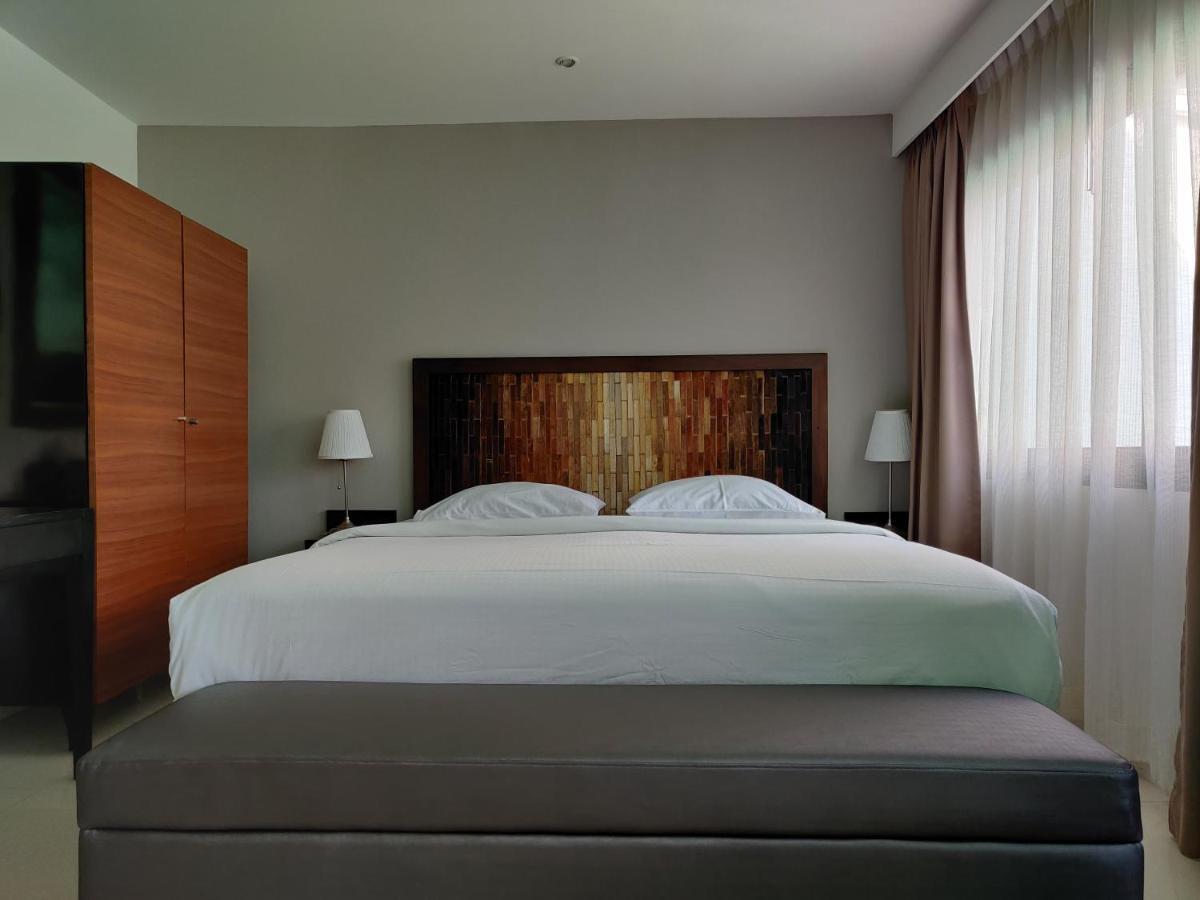 Hotel Check In Saladaeng (Adults Only) à Bangkok Extérieur photo