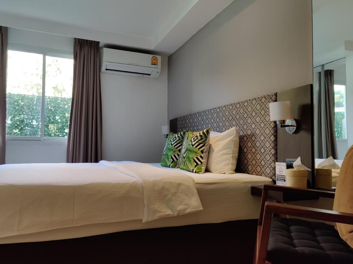Hotel Check In Saladaeng (Adults Only) à Bangkok Extérieur photo